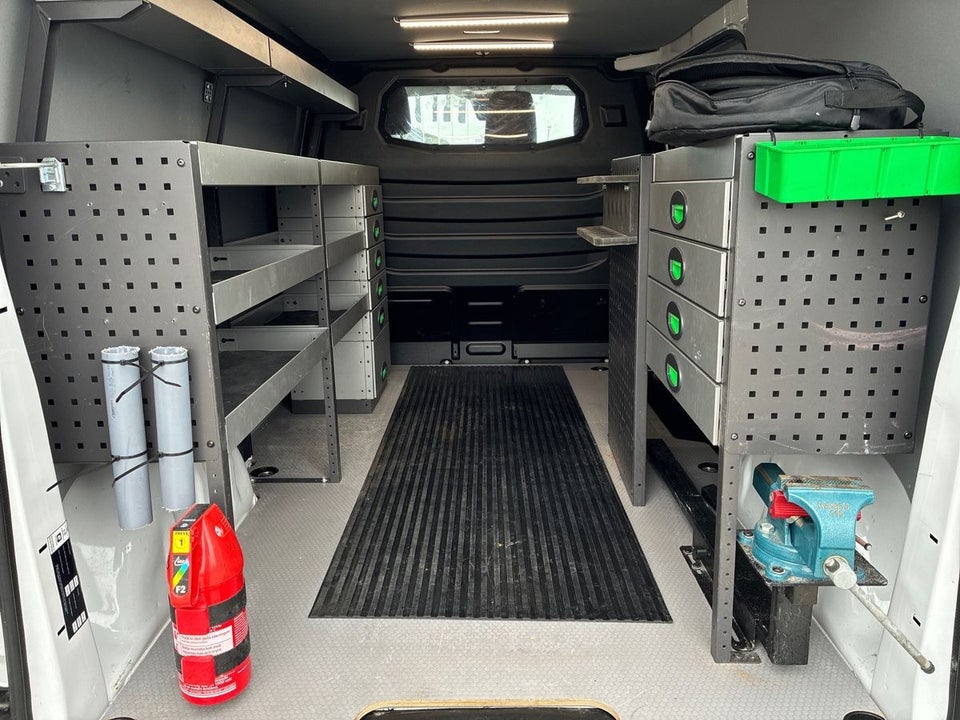 Peugeot e-Expert 75 L2 Premium Van
