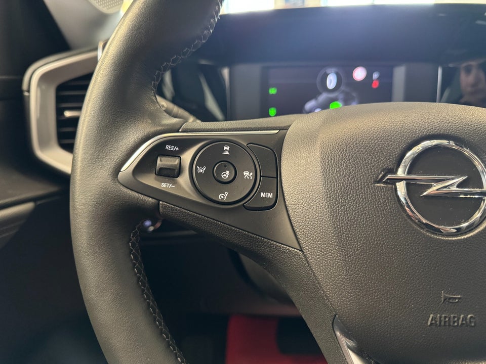 Opel Mokka-e 50 Elegance 5d