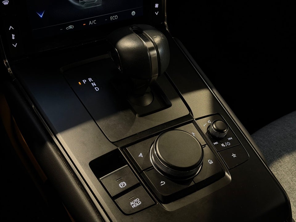 Mazda MX-30 e-SkyActiv Sky 5d