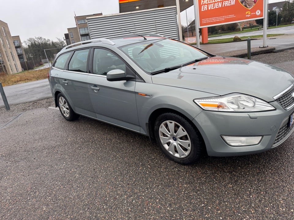 Ford Mondeo 2,0 TDCi 115 Titanium 5d