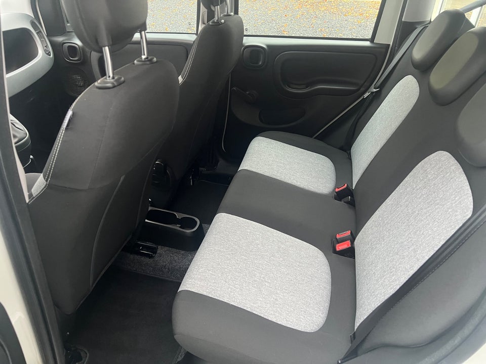 Fiat Panda 1,2 69 Lounge 5d