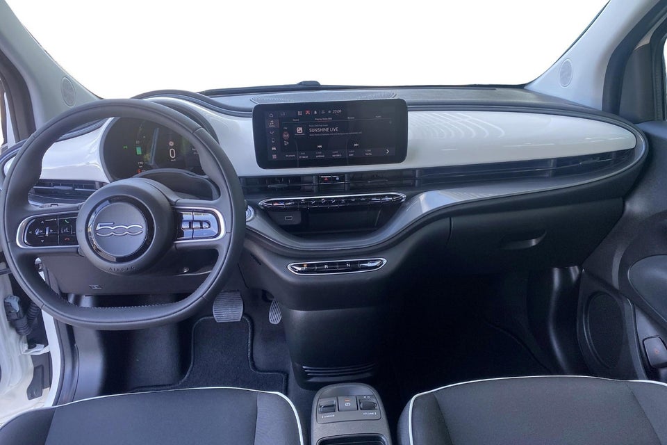 Fiat 500e 42 Icon 3d