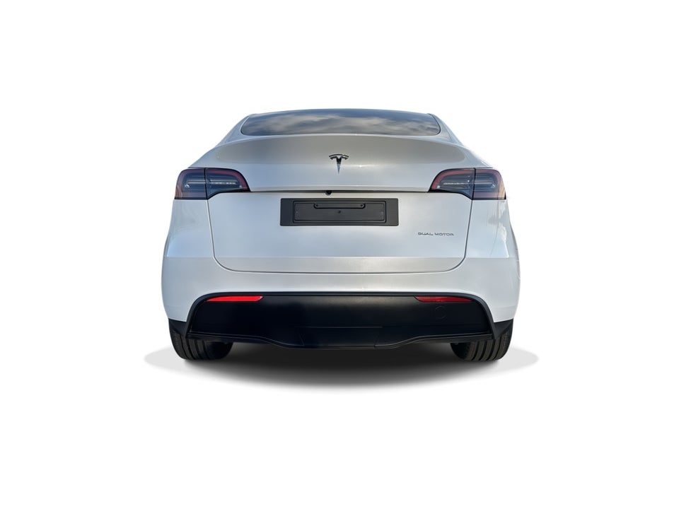Tesla Model Y Long Range AWD 5d
