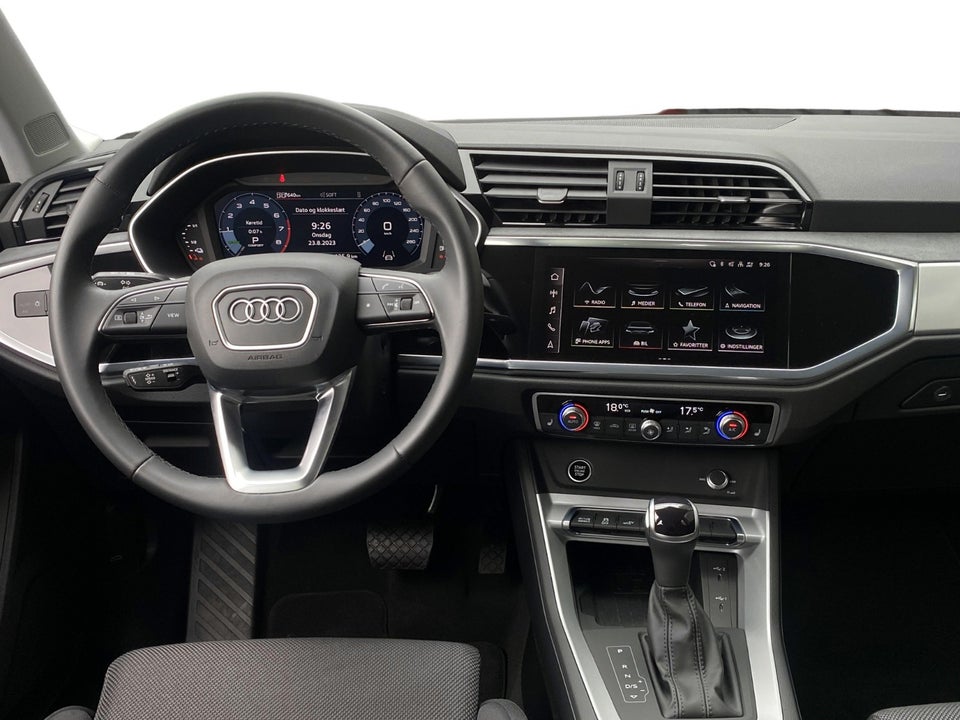 Audi Q3 45 TFSi e S-line+ S-tr. 5d