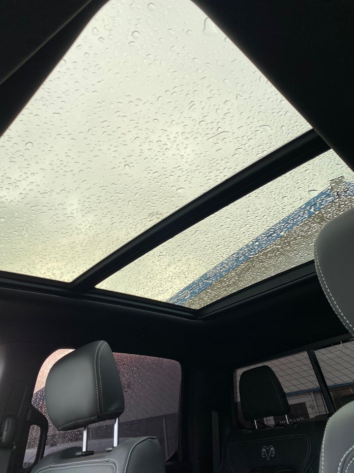 Dodge RAM 1500 5,7 V8 Hemi Laramie Sport aut. 4d