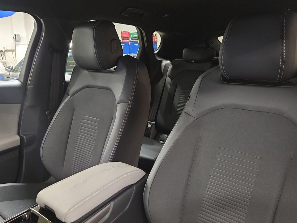 Ford Capri 77 Select Extended Range 5d