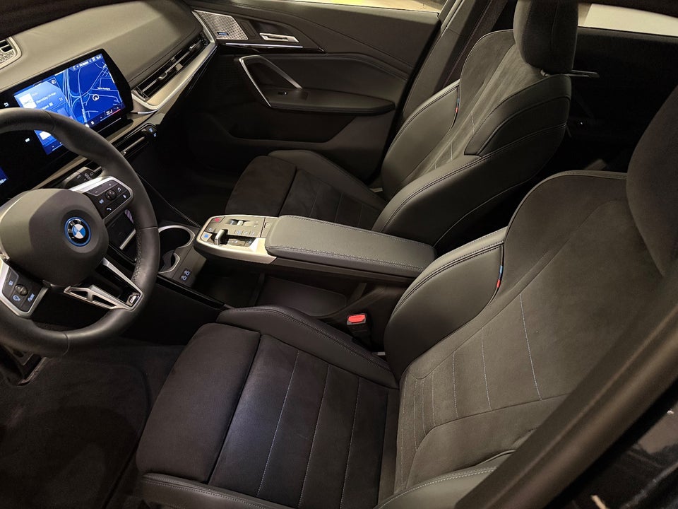 BMW iX1 xDrive30 Fully Charged 5d