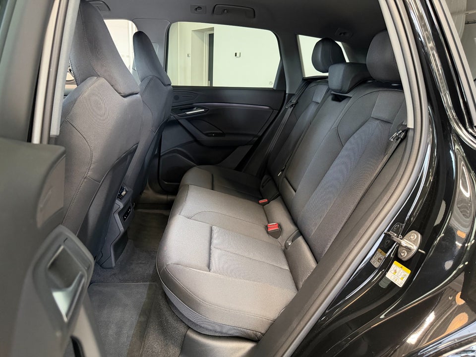 Audi Q6 e-tron Progress 5d