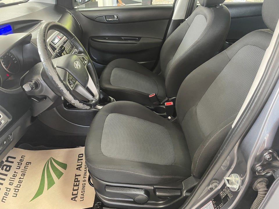 Hyundai i20 1,25 Classic XTR 5d