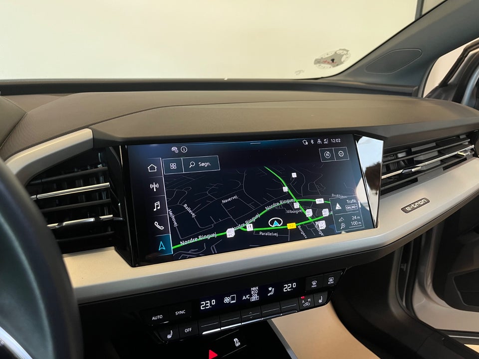 Audi Q4 e-tron 40 S-line 5d