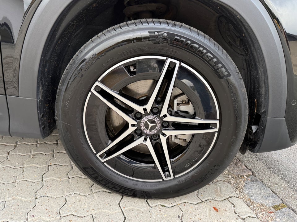Mercedes EQB250+ AMG Line 5d