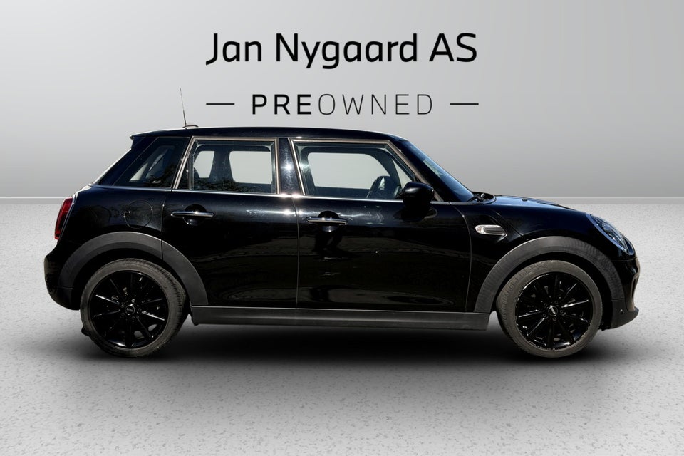 MINI Cooper 1,5 Essential aut. 5d