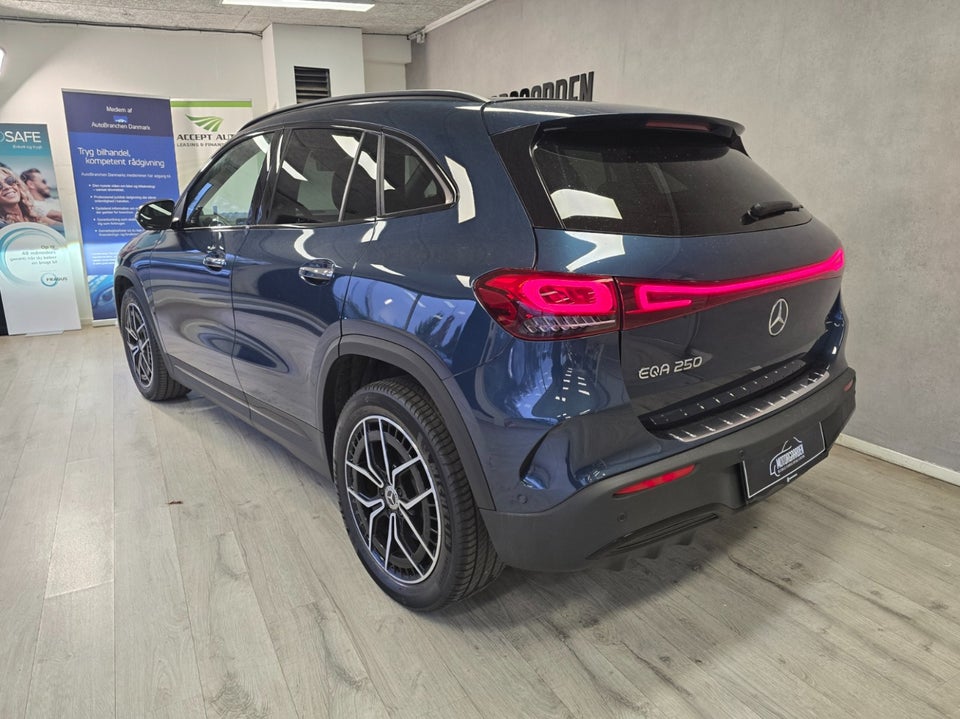 Mercedes EQA250 AMG Line 5d