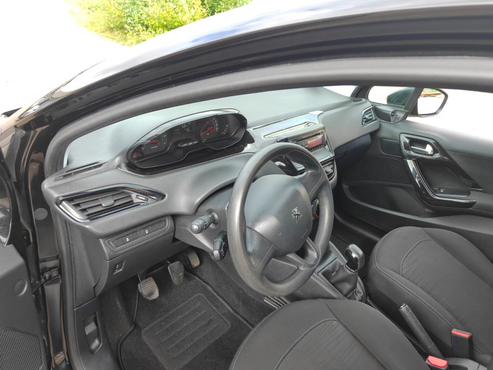 Peugeot 208 1,0 VTi Access Air 5d