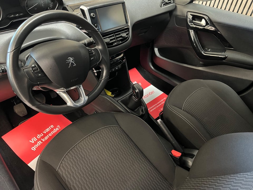 Peugeot 208 1,2 VTi 82 Active 5d