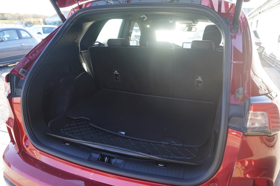 Ford Kuga 2,5 PHEV ST-Line CVT 5d