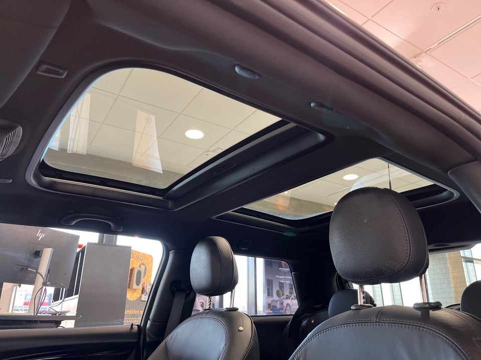 MINI Cooper SE Edition Premium Plus 3d