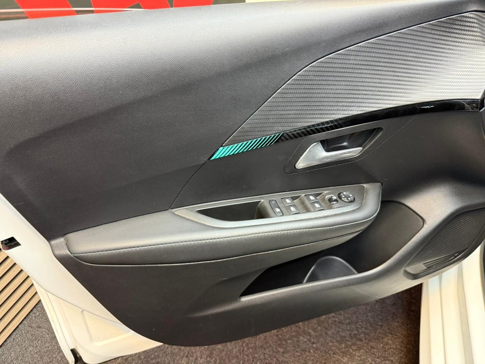 Peugeot 208 1,2 PureTech 100 Evolution 5d