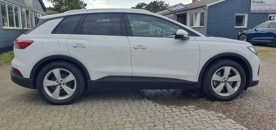 Audi Q4 e-tron 40 Attitude 5d