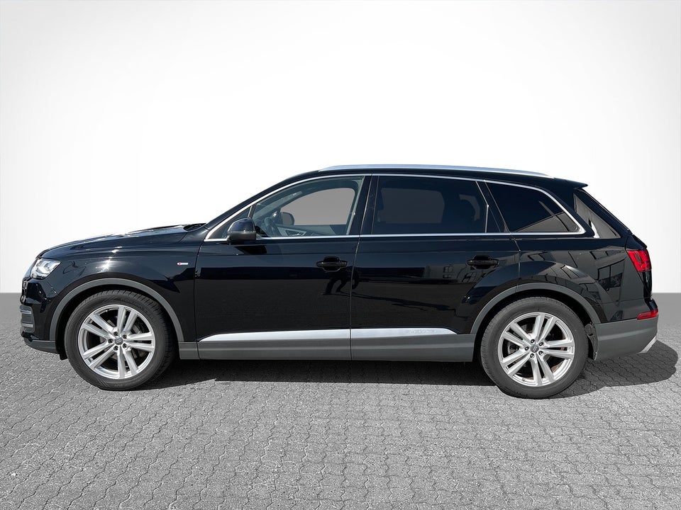 Audi Q7 50 TDi S-line quattro Tiptr. 5d