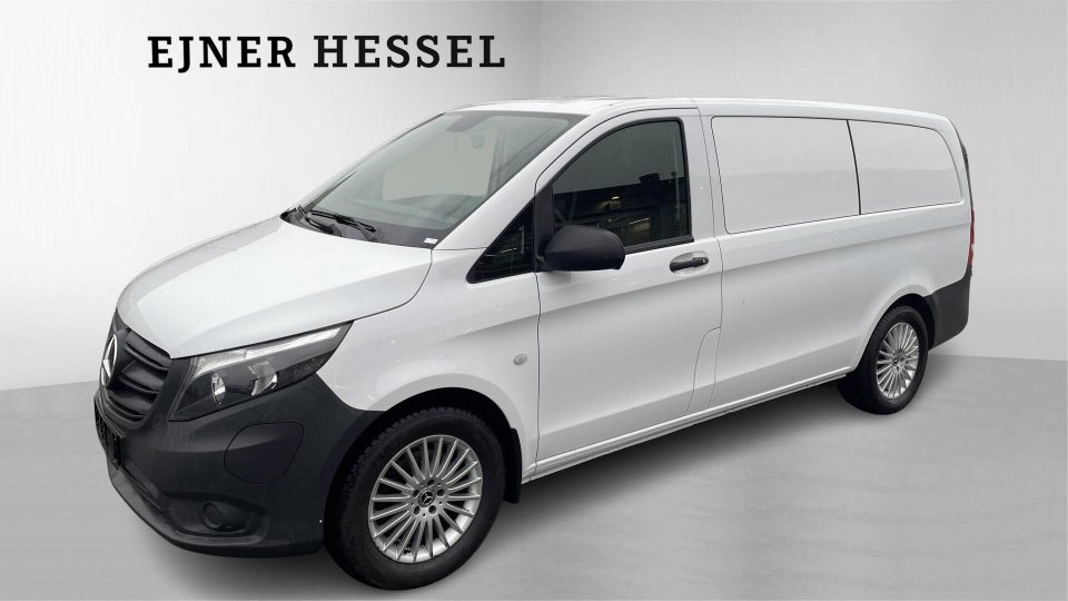 Mercedes eVito 129 Tourer PRO L Van