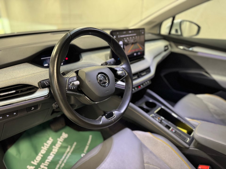 Skoda Enyaq 80 iV Selection Lounge 5d