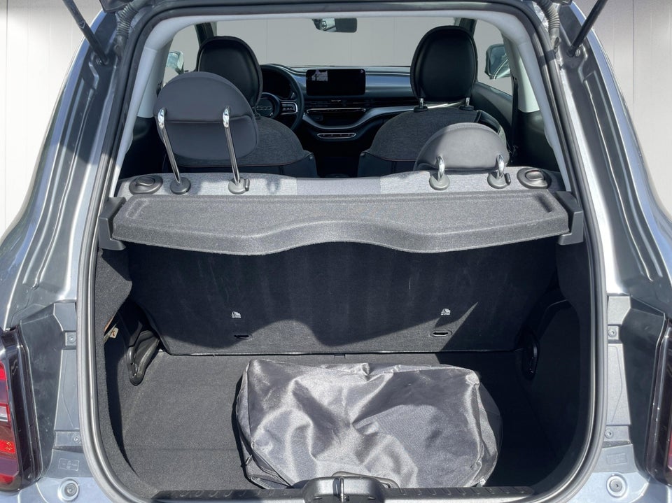 Fiat 500e 42 Icon 3d