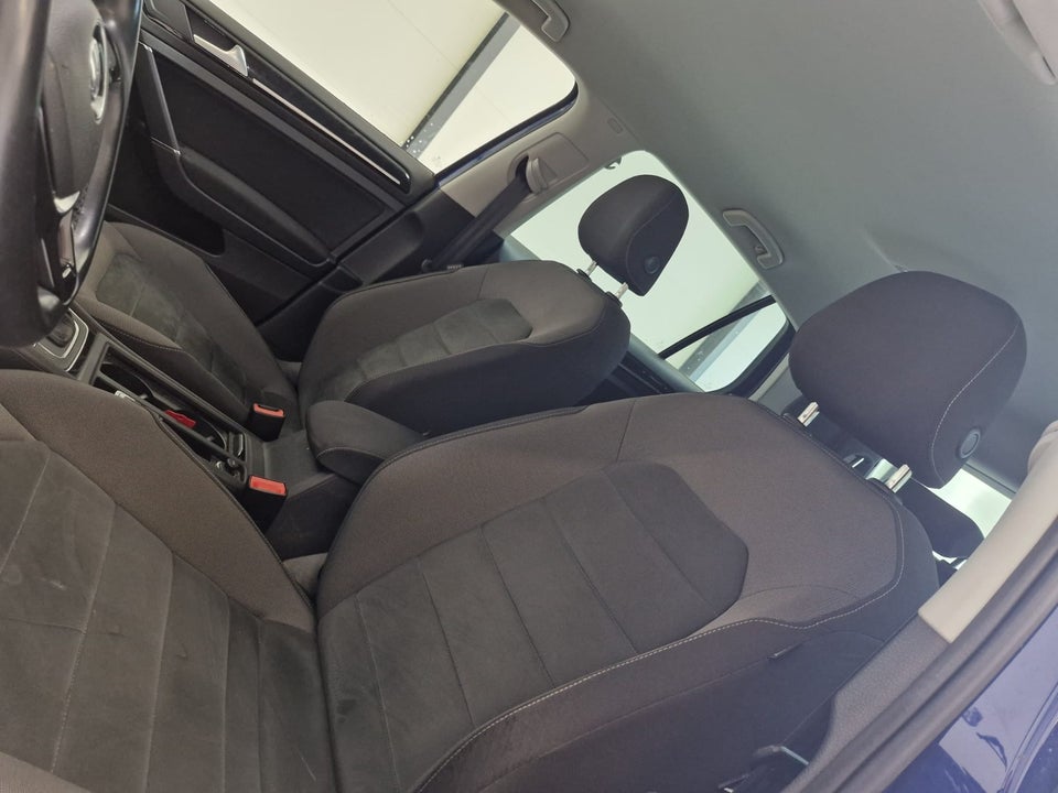 VW Golf VII 1,5 TSi 150 R-line DSG 5d