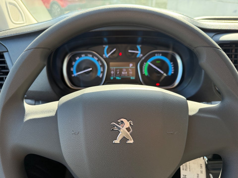 Peugeot e-Expert 50 L2 Premium Van