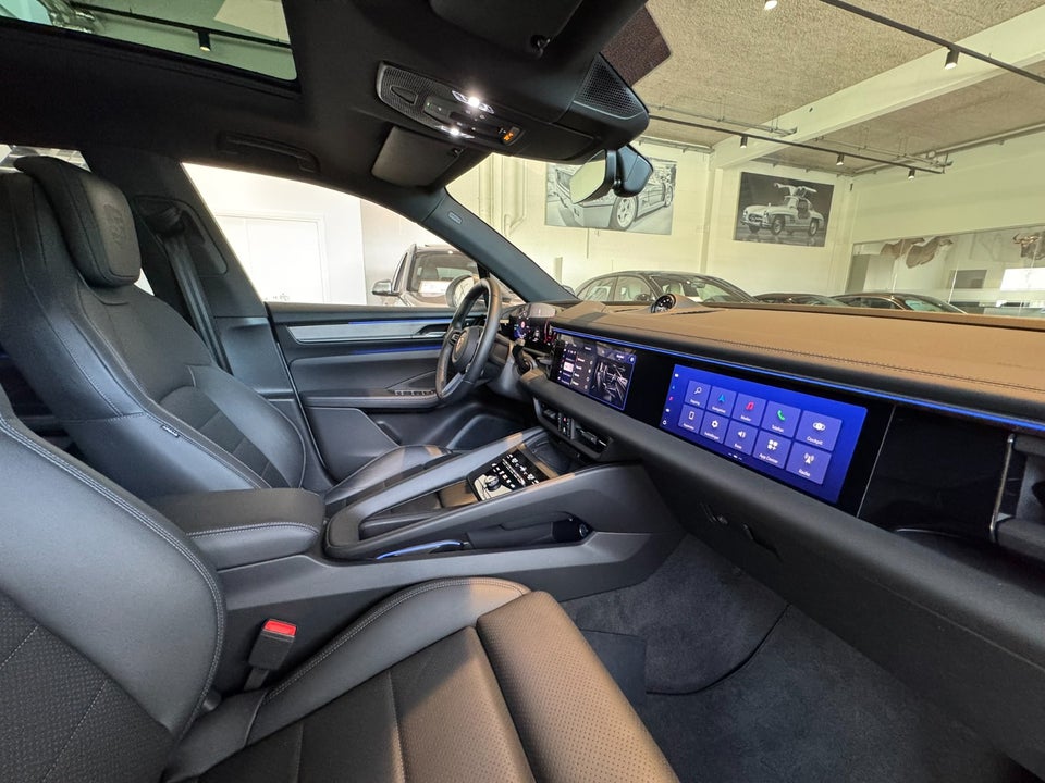 Porsche Macan 4 5d