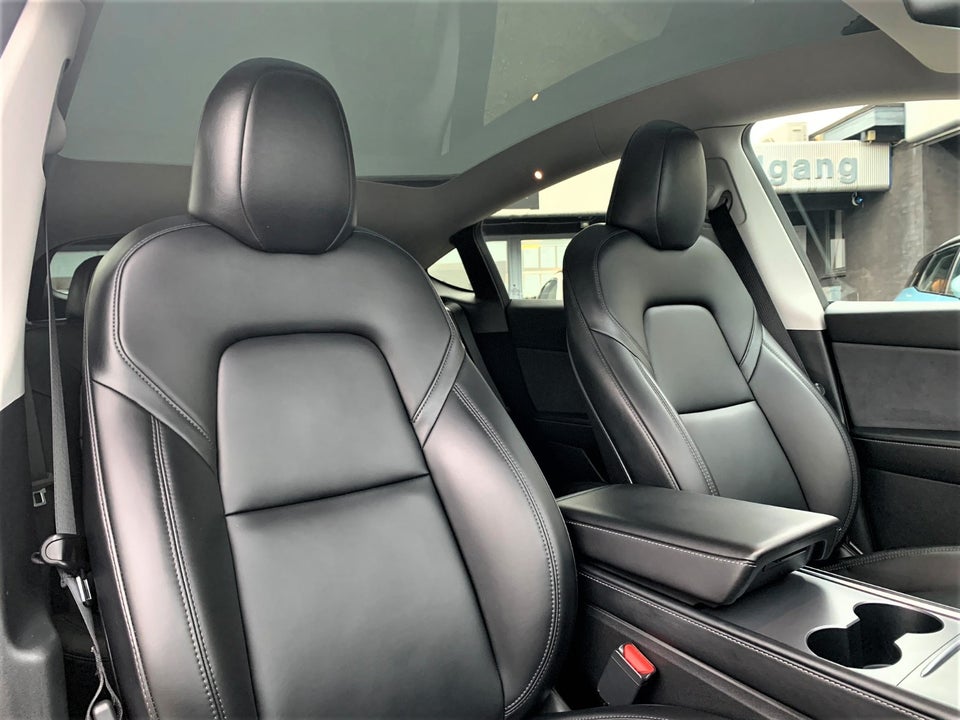 Tesla Model Y Performance AWD 5d