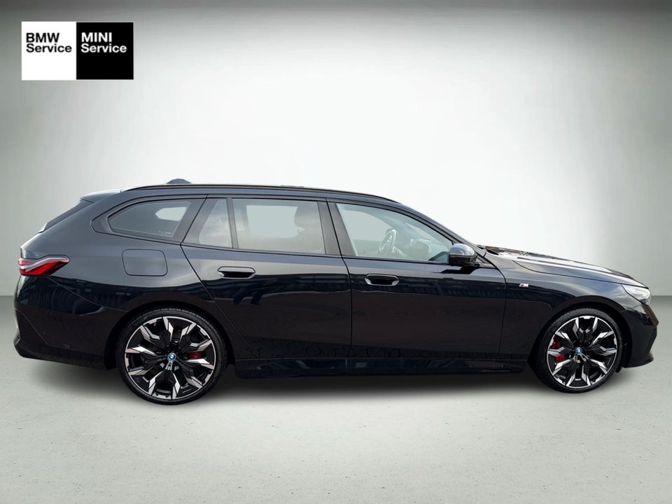 BMW i5 eDrive40 Touring M-Sport Pro 5d