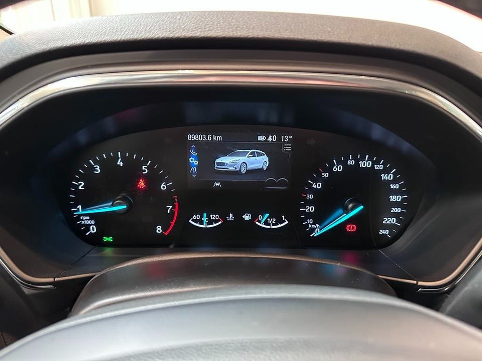 Ford Focus 1,0 EcoBoost Titanium stc. 5d