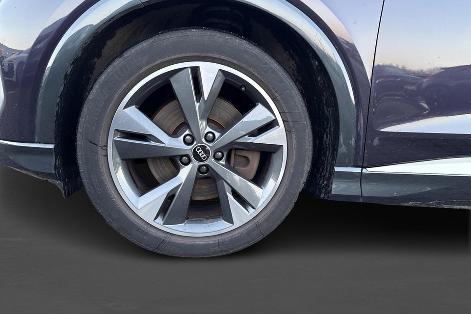 Audi Q4 e-tron 50 Attitude quattro 5d