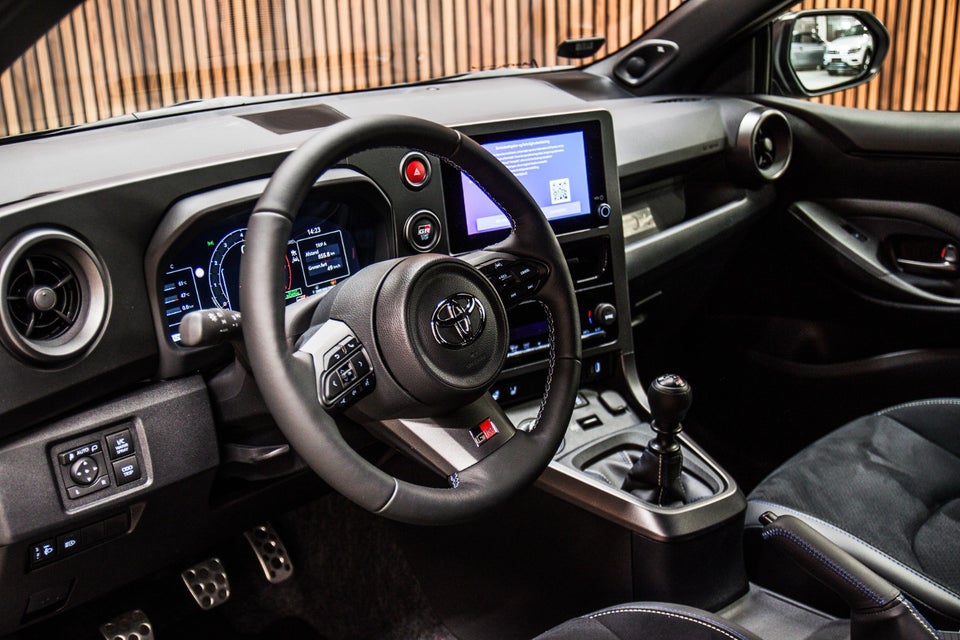 Toyota GR Yaris 1,6 Sport Premium 3d