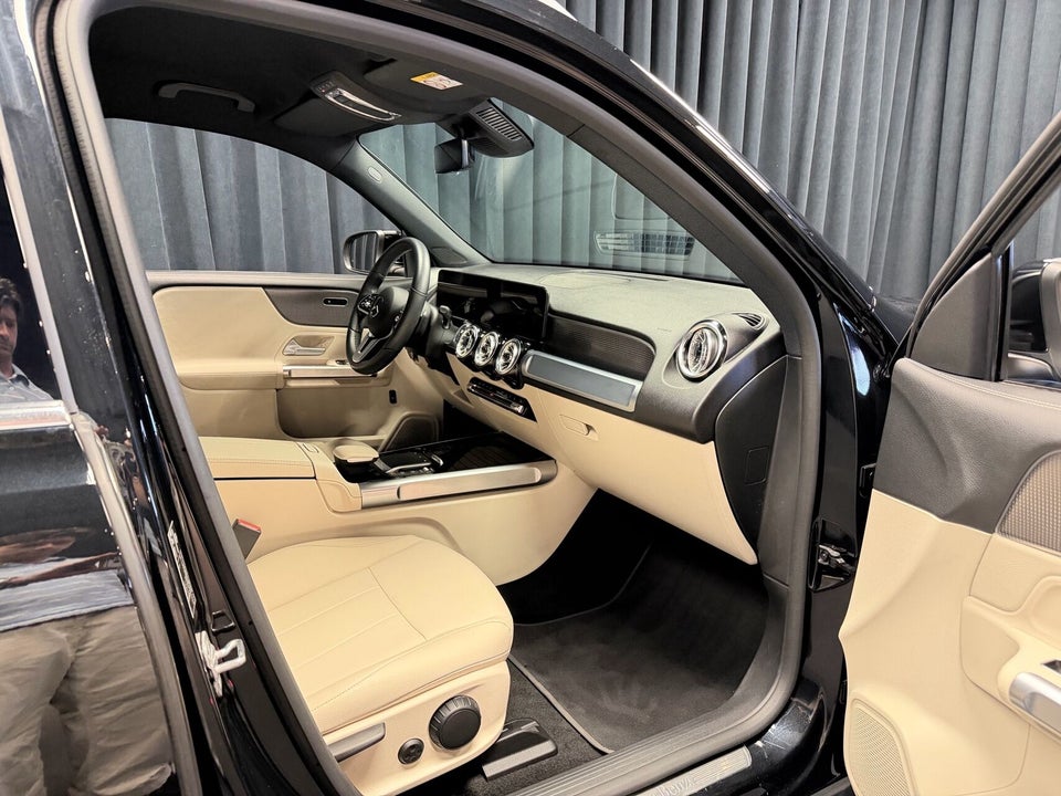 Mercedes EQB250 Progressive 5d