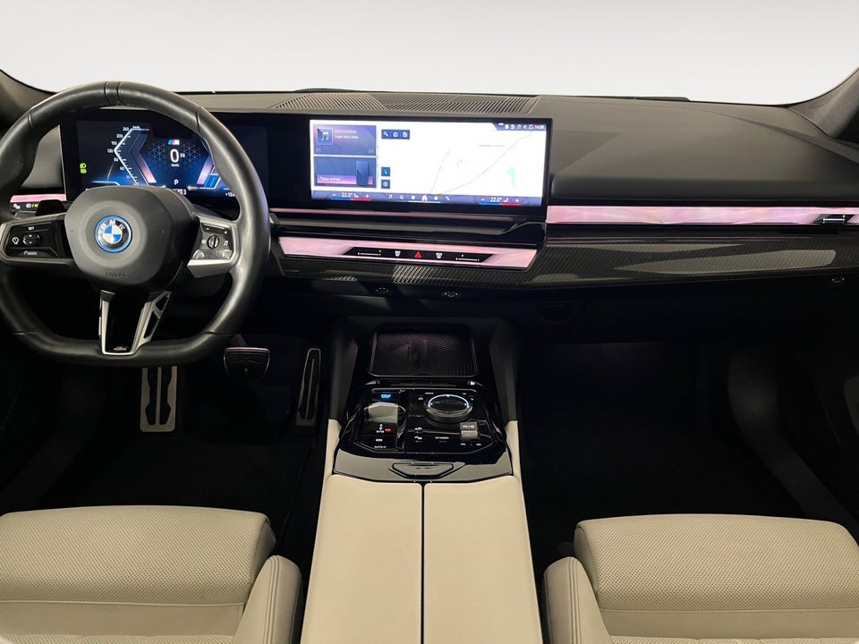 BMW i5 eDrive40 M-Sport 4d