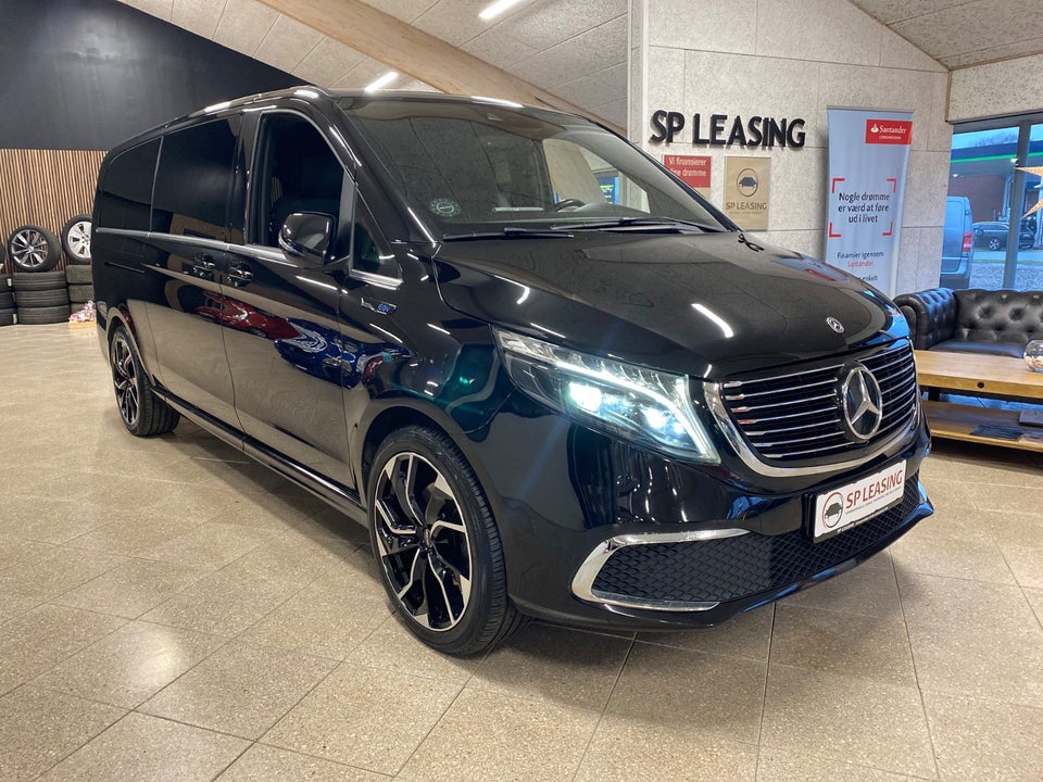 Mercedes EQV300 Avantgarde XL Van