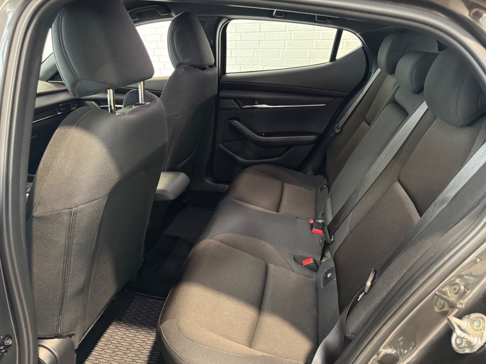 Mazda 3 2,0 e-SkyActiv-G 150 Sky aut. 5d