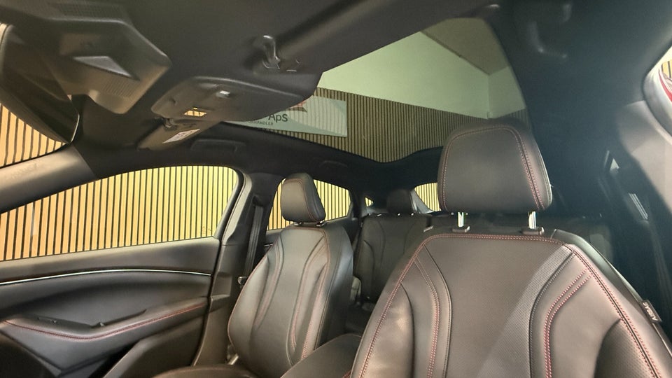 Ford Mustang Mach-E 91 Premium Extended Range AWD 5d