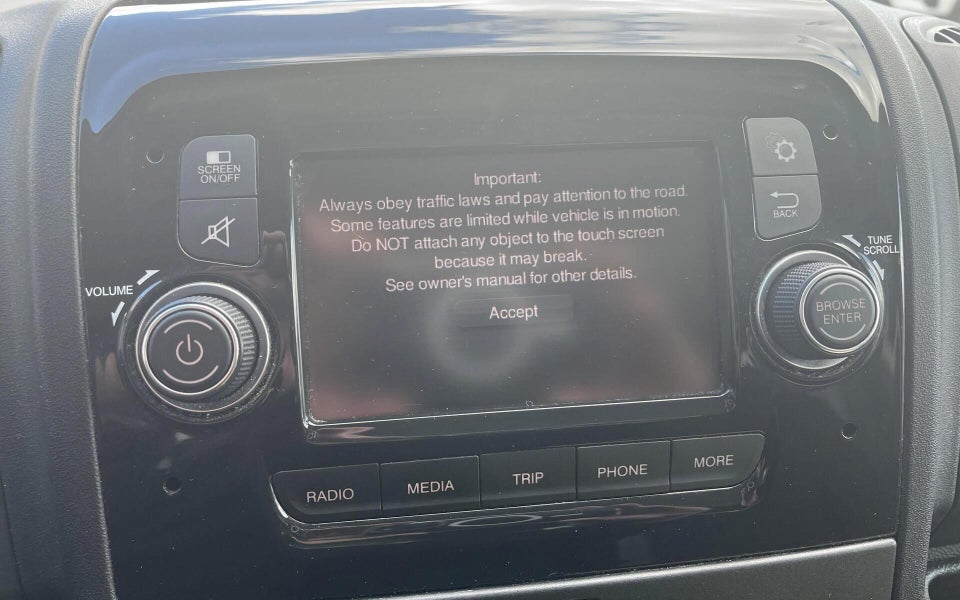 Peugeot Boxer 335 2,2 BlueHDi 165 L3 Plus 2d