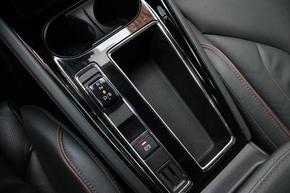 Skoda Enyaq 80 iV Suite 5d