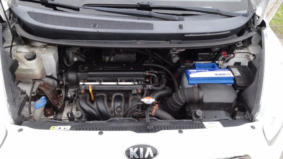 Kia Venga 1,4 CVVT Attraction 5d