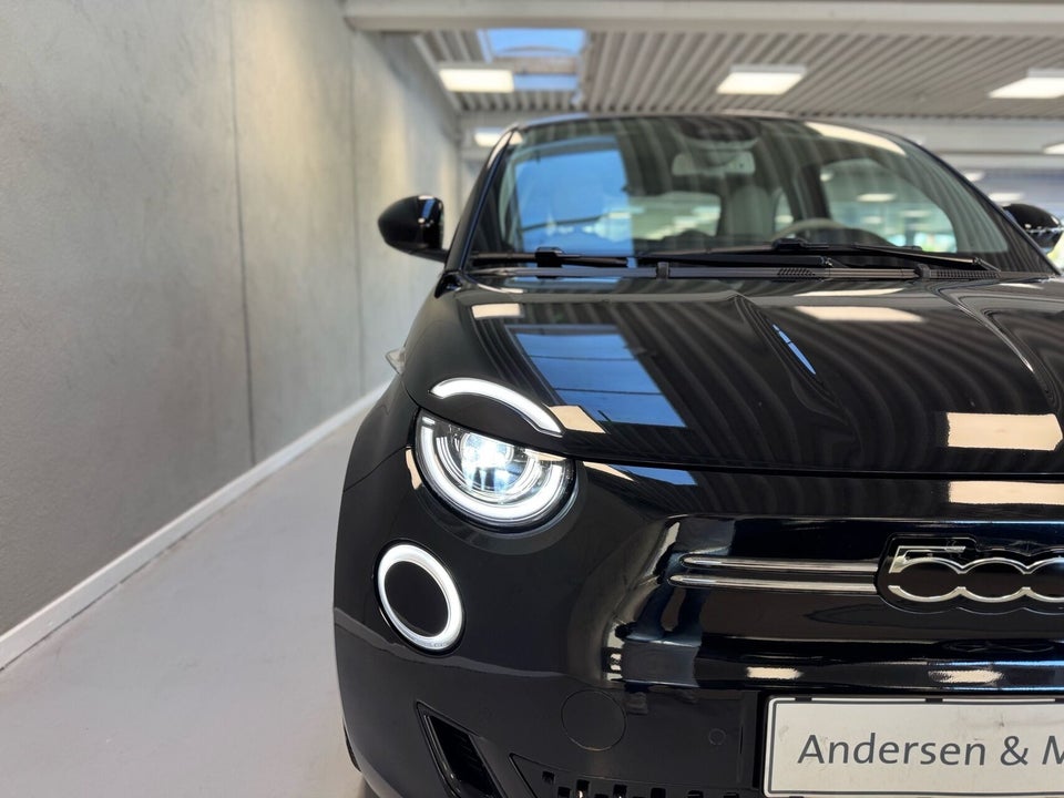 Fiat 500e 42 la Prima by Bocelli 3d