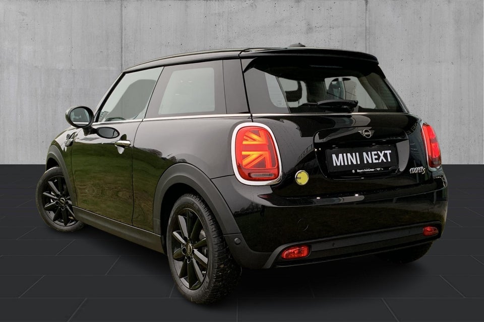 MINI Cooper SE Classic Trim 3d