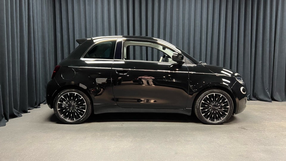 Fiat 500e 42 la Prima by Bocelli 3d