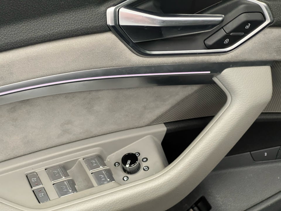 Audi e-tron 55 Advanced quattro 5d