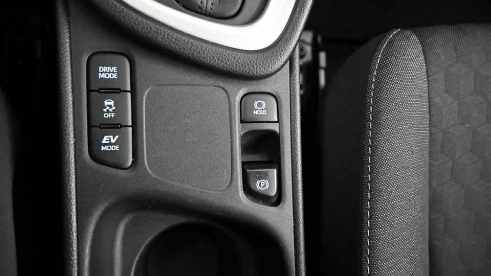 Toyota Yaris 1,5 Hybrid H3 e-CVT 5d