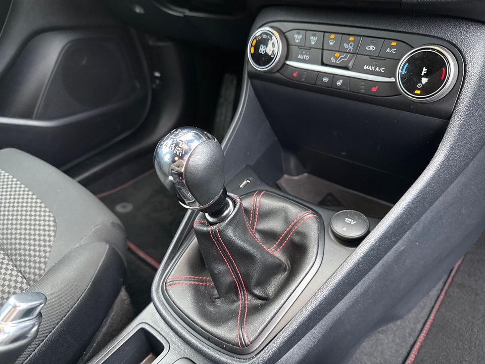 Ford Fiesta 1,0 EcoBoost mHEV ST-Line 5d