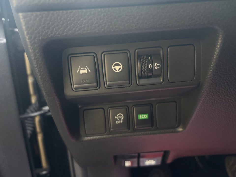 Nissan Qashqai 1,3 Dig-T 160 N-Connecta DCT 5d